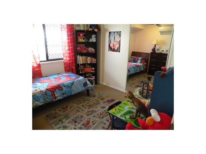 35 Canecutters Drive, Ooralea QLD 4740