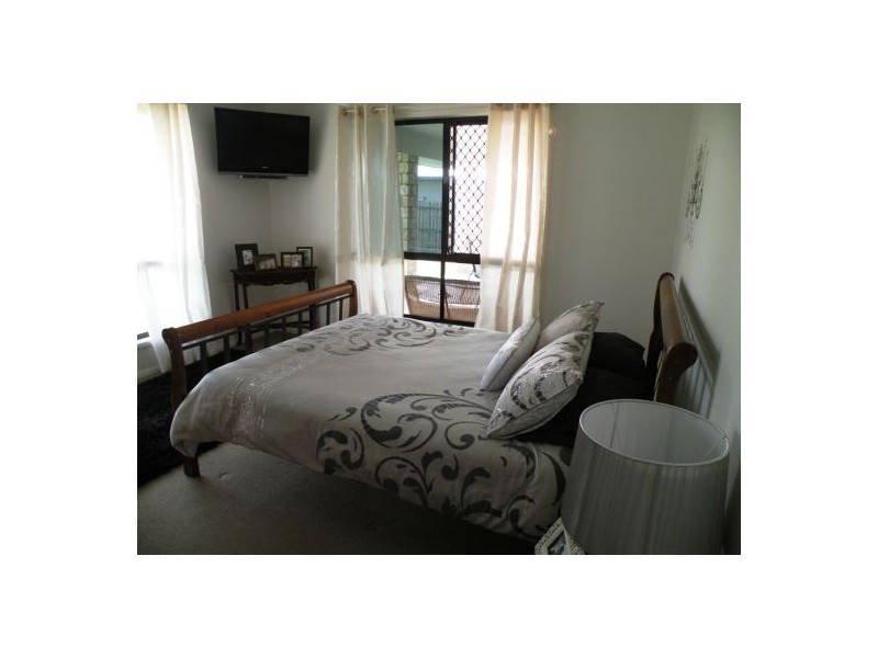 35 Canecutters Drive, Ooralea QLD 4740