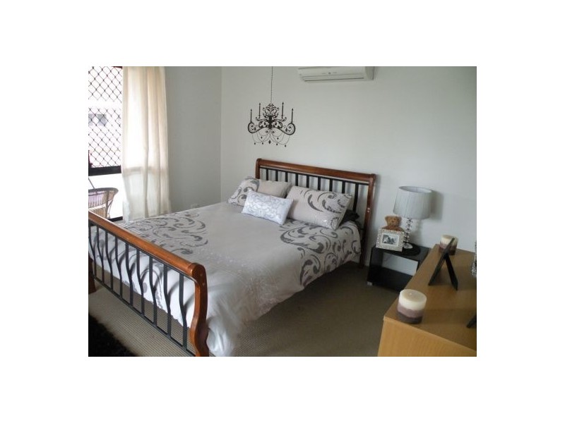 35 Canecutters Drive, Ooralea QLD 4740