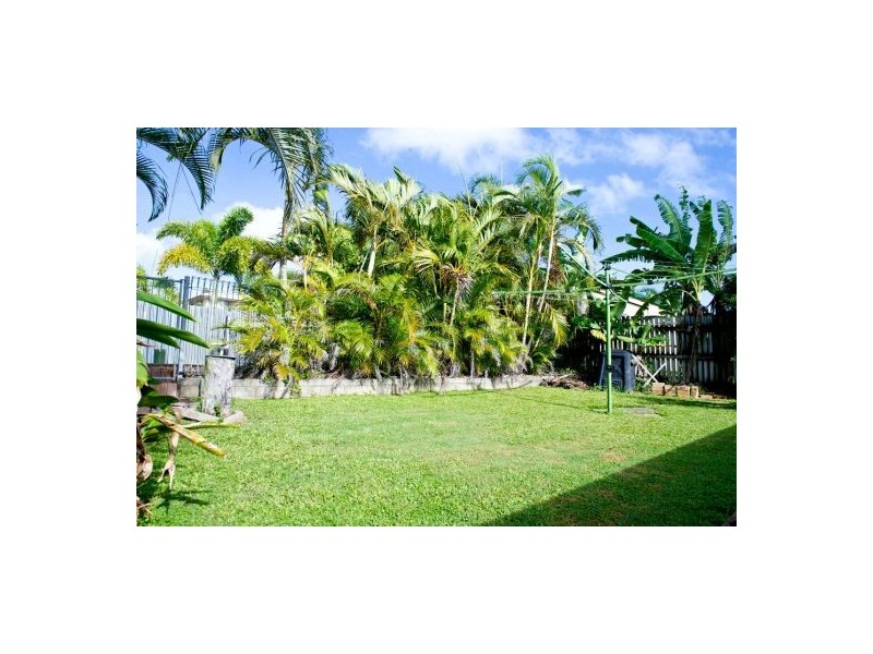 13 Kidston Avenue, Mackay QLD 4740