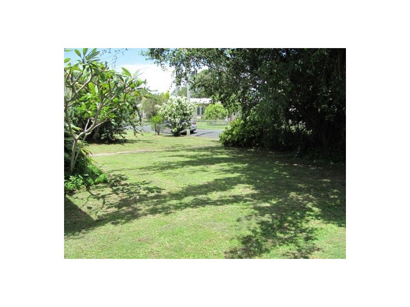 40 Milne Lane, West Mackay QLD 4740