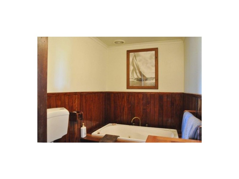 105 Barrow Hill Road, Habana QLD 4740