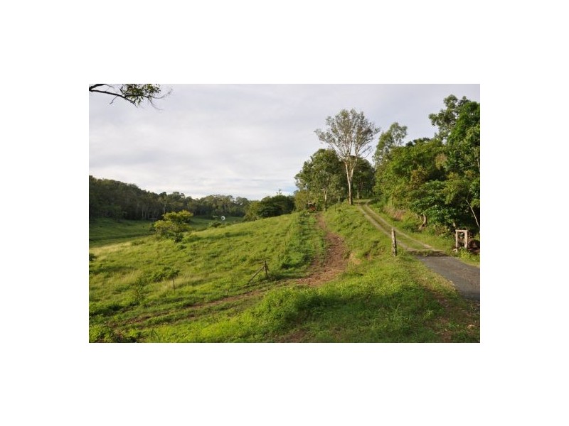 105 Barrow Hill Road, Habana QLD 4740