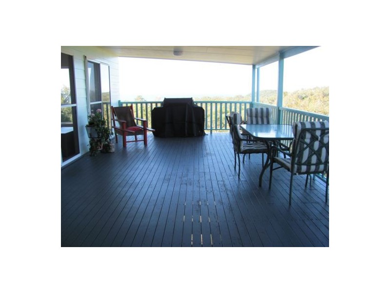 30 Ocean View Crescent, Freshwater Point QLD 4737