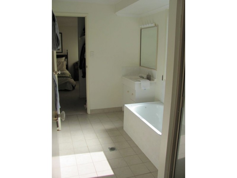 30 Ocean View Crescent, Freshwater Point QLD 4737