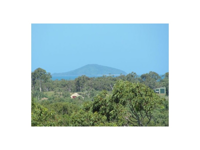 30 Ocean View Crescent, Freshwater Point QLD 4737