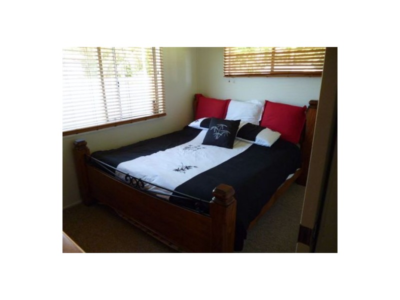 16 Amanda Drive, Andergrove QLD 4740