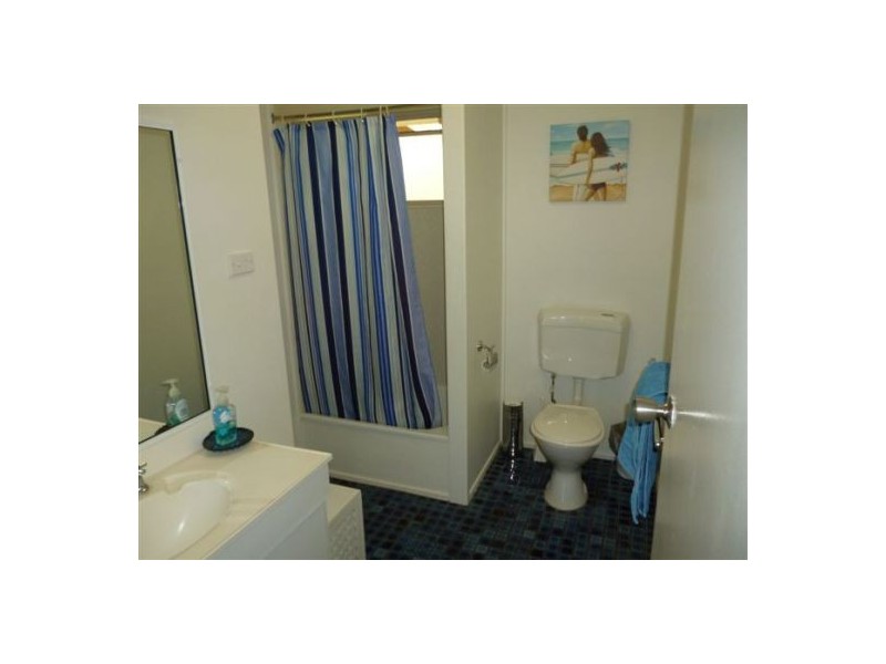 16 Amanda Drive, Andergrove QLD 4740