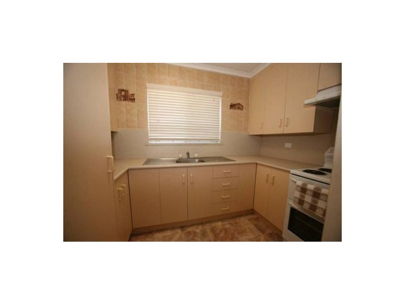 5/2 Symons Street, South Mackay QLD 4740