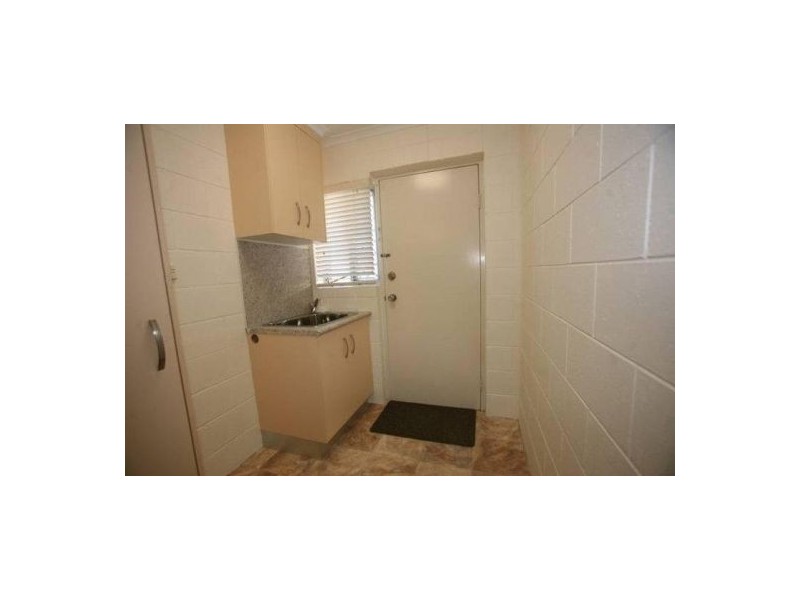 5/2 Symons Street, South Mackay QLD 4740