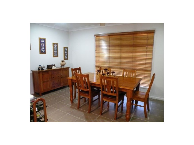 4 Hawkins Street, Bucasia QLD 4750