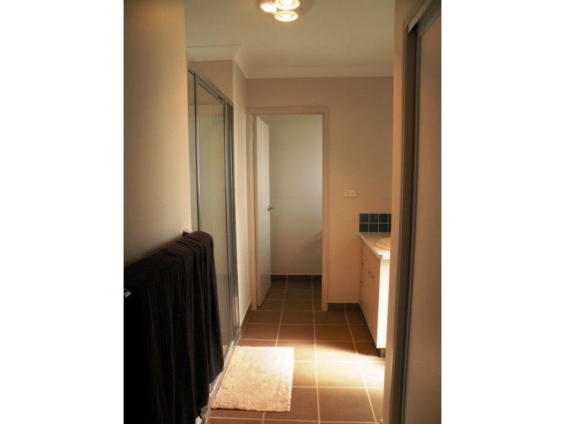 4 Hawkins Street, Bucasia QLD 4750