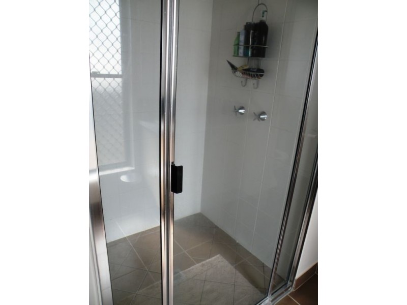 4 Hawkins Street, Bucasia QLD 4750