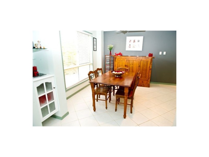 17 Dumfries Court, Mackay QLD 4740