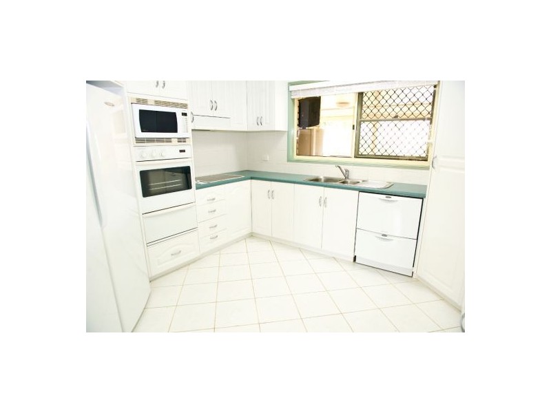 17 Dumfries Court, Mackay QLD 4740