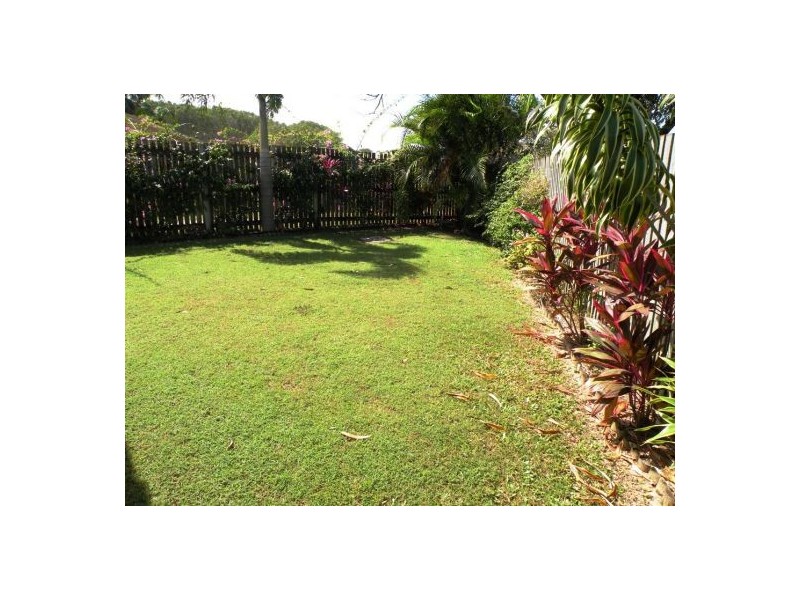 4/6 Peter Court, Andergrove QLD 4740