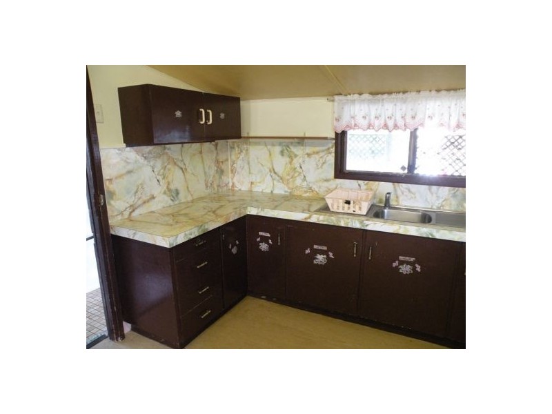 66 Beach Road, Sarina QLD 4737