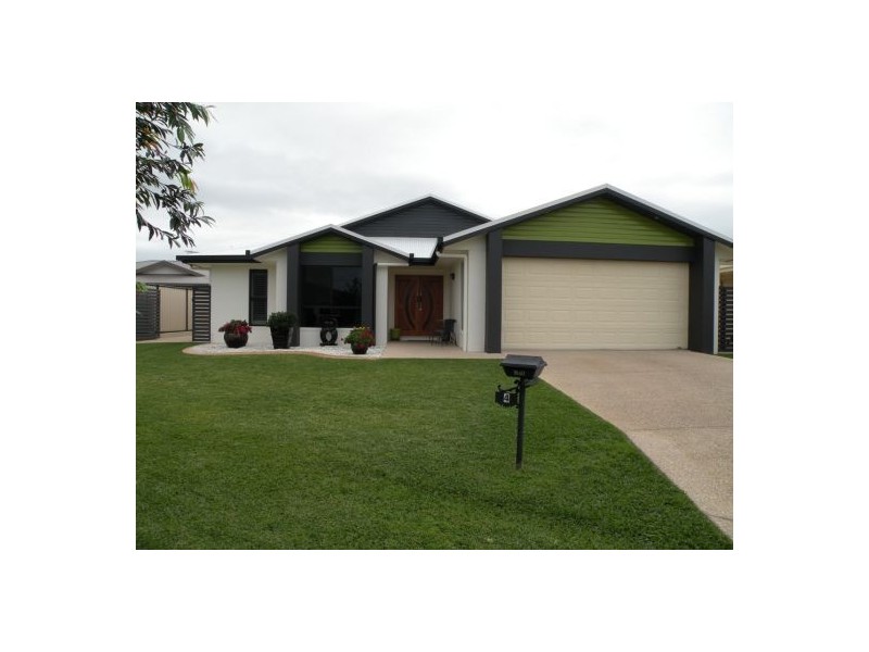 4 Joseph Court, Glenella QLD 4740