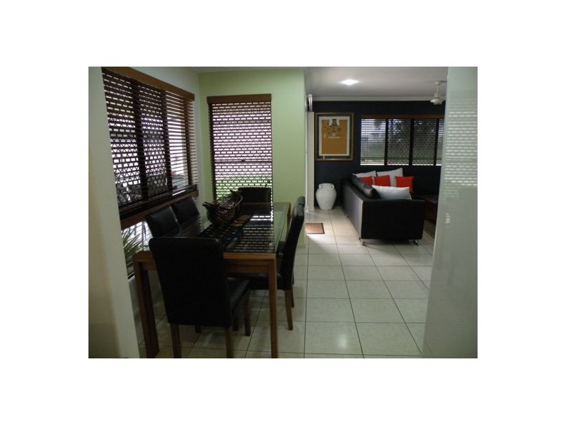 4 Joseph Court, Glenella QLD 4740