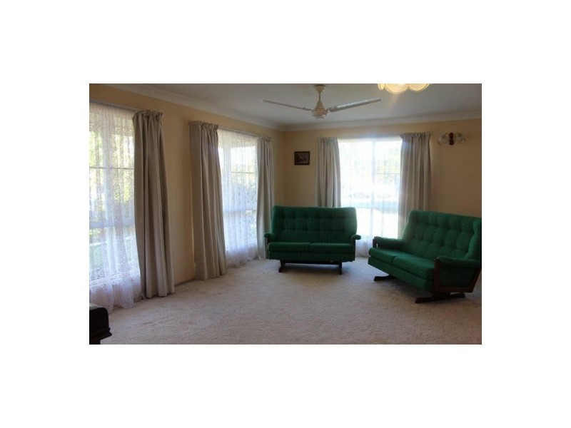 7 Galway Court, Andergrove QLD 4740