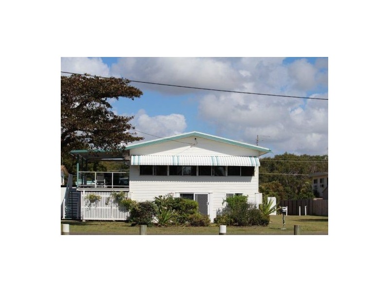 72 The Esplanade, Grasstree Beach QLD 4740
