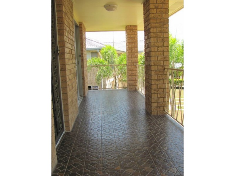 5 Dallas Court, Beaconsfield QLD 4740