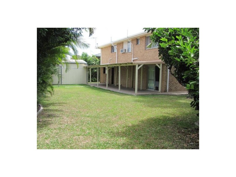 5 Dallas Court, Beaconsfield QLD 4740