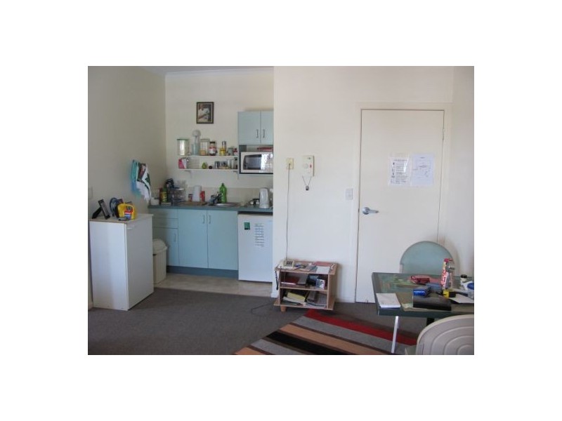 37 & 38 4 Don Wright Court, Andergrove QLD 4740