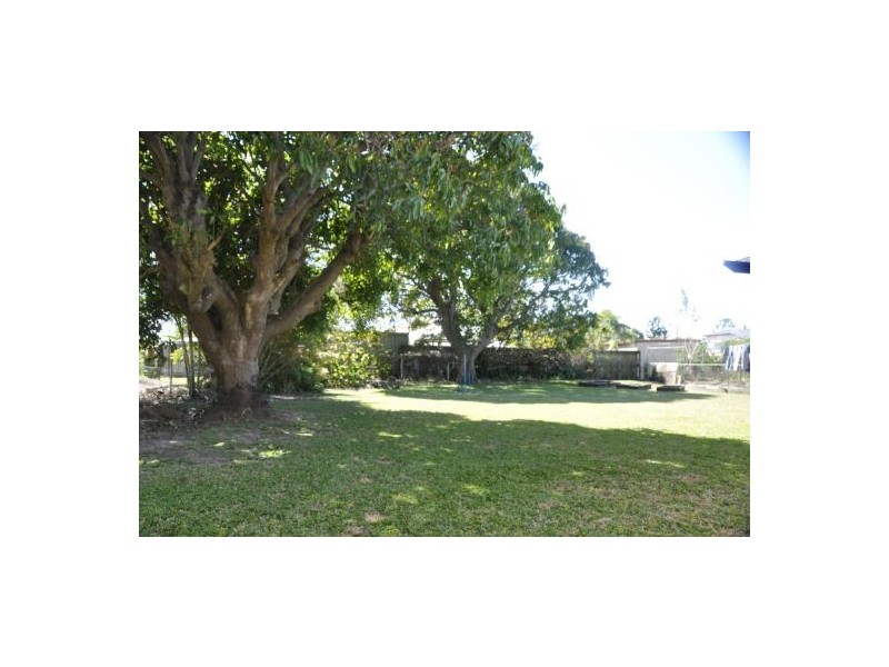 82 Bannister Street, South Mackay QLD 4740