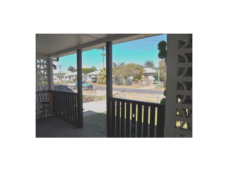 82 Bannister Street, South Mackay QLD 4740