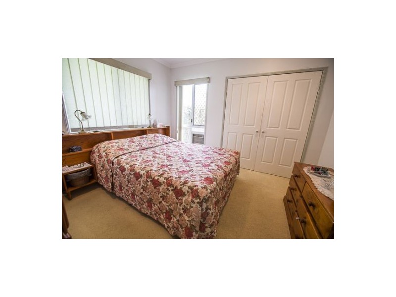 8 Paton Terrace, Slade Point QLD 4740