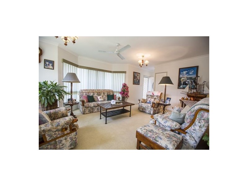 8 Paton Terrace, Slade Point QLD 4740