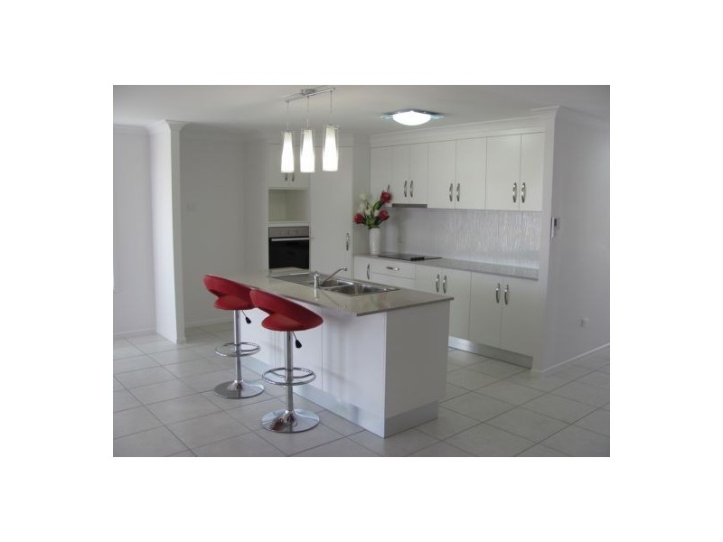 21 Deguara Drive, Beaconsfield QLD 4740