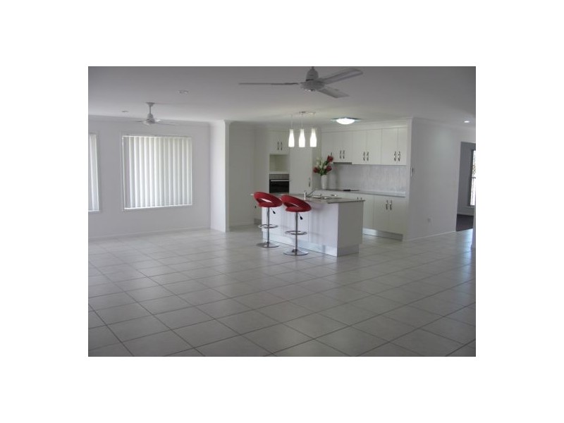 21 Deguara Drive, Beaconsfield QLD 4740