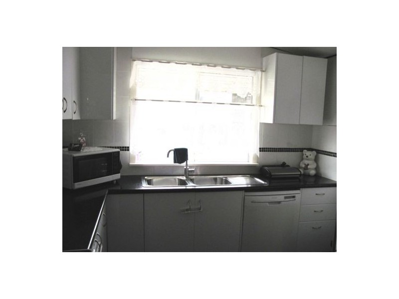 103 Broad Street, Sarina QLD 4737