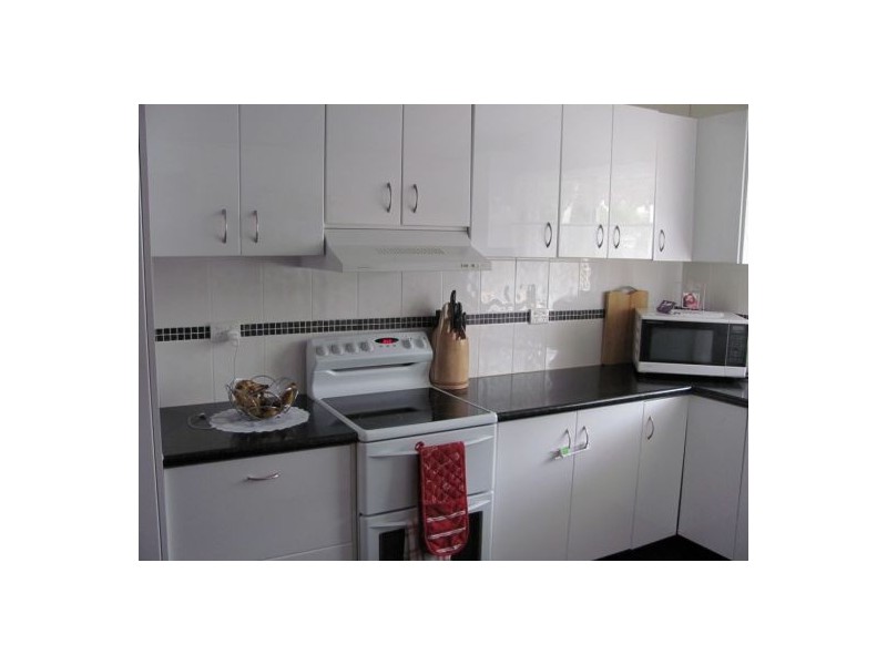 103 Broad Street, Sarina QLD 4737