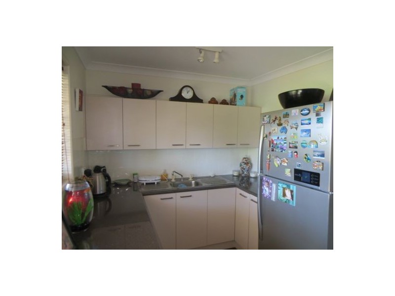 2/61 Hamilton Street, North Mackay QLD 4740