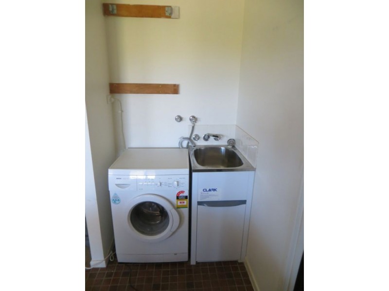 2/61 Hamilton Street, North Mackay QLD 4740