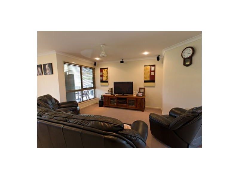 4 Antonia Court, Glenella QLD 4740