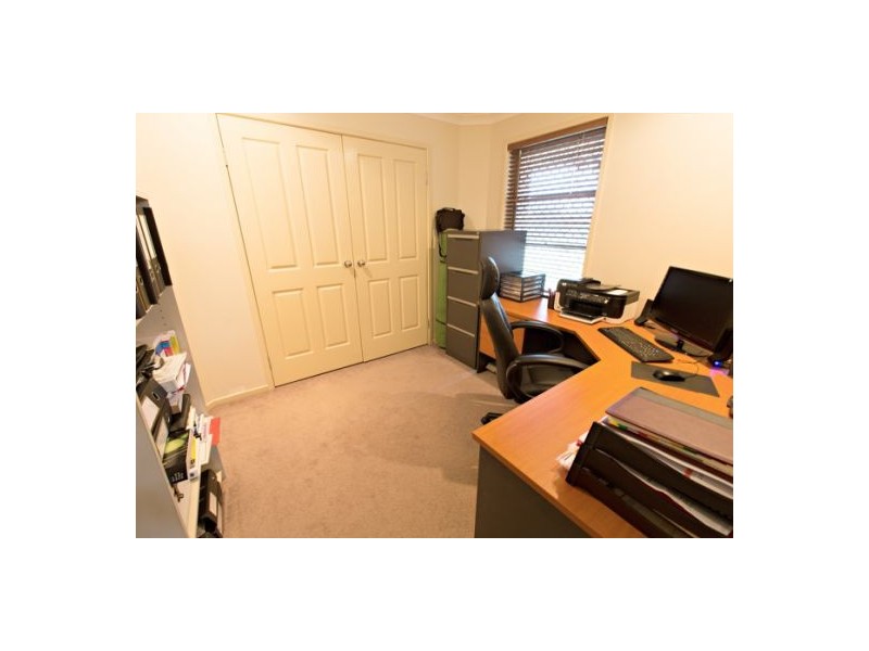 4 Antonia Court, Glenella QLD 4740