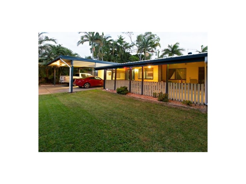 3 Waverley Street, Bucasia QLD 4750