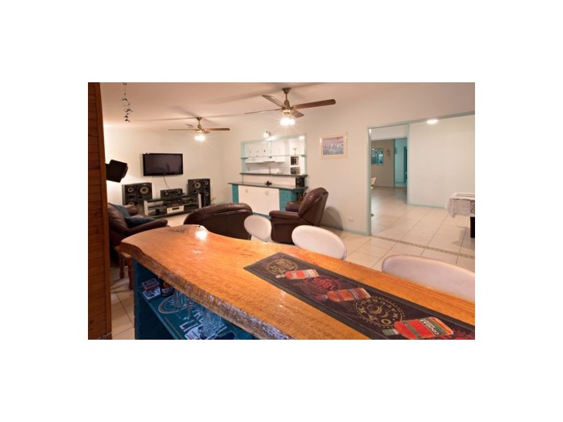 3 Waverley Street, Bucasia QLD 4750