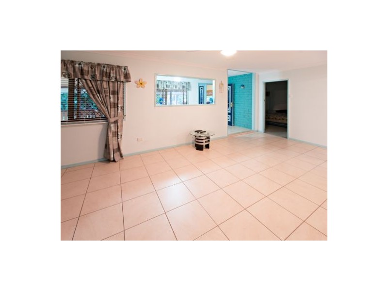 3 Waverley Street, Bucasia QLD 4750