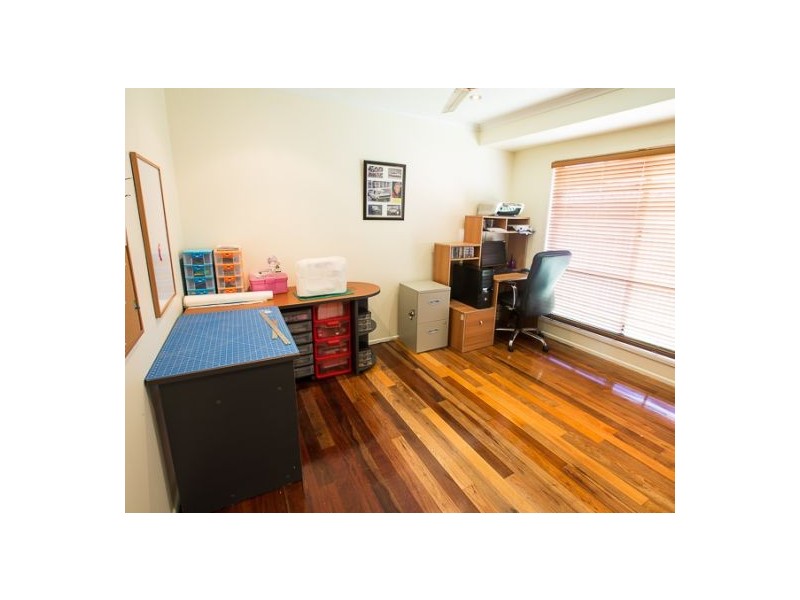 16 Viola Street, Glenella QLD 4740