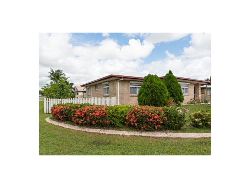 17 Cassia Street, Beaconsfield QLD 4740