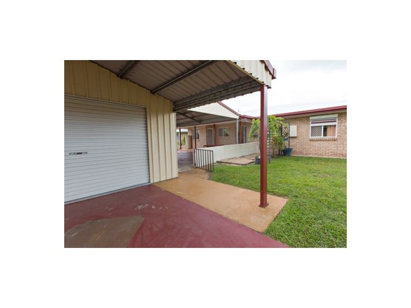 17 Cassia Street, Beaconsfield QLD 4740