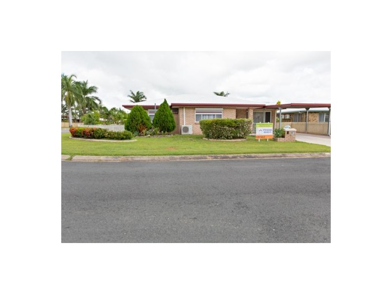 17 Cassia Street, Beaconsfield QLD 4740