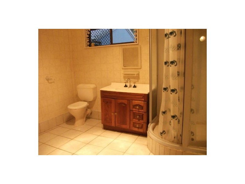 93 Waverley Street, Bucasia QLD 4750