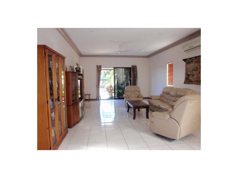 27a Meadow Street, North Mackay QLD 4740