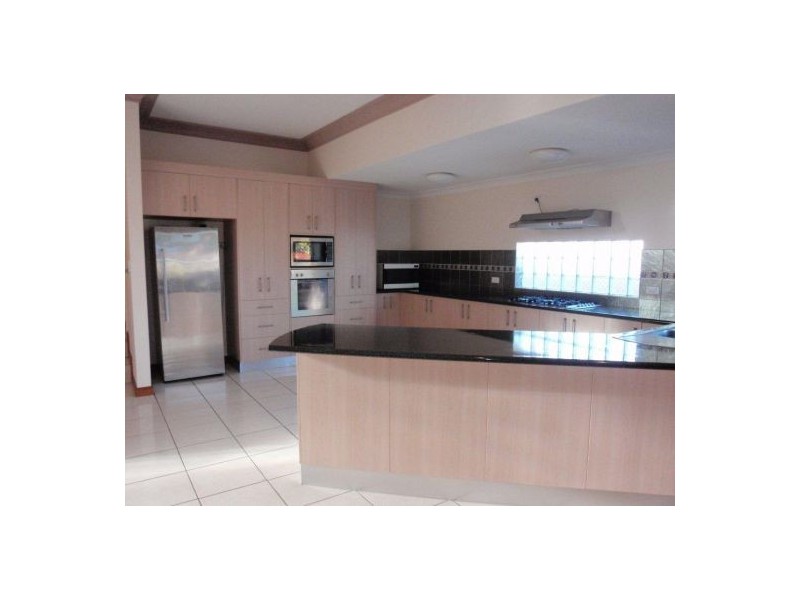 27a Meadow Street, North Mackay QLD 4740